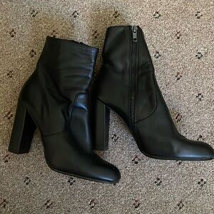 Steven Madden Boots